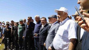 Hınıs Başköy Barajı'nın kapakları 'su tutma' töreni ile kapatıldı