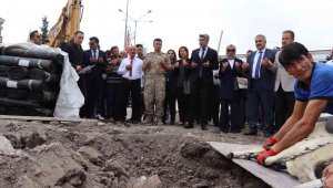 Şenkaya'da Hükümet Konağı, Belediye ve Adliye Binası temeli atıldı