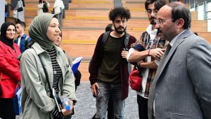 Rektör Çakmak'tan öğrencilere "Hoş geldiniz!"