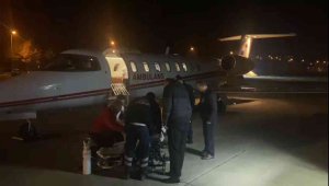 Bartın'da patlamada yaralanan 6 kişi ambulans uçakla Başakşehir Çam ve Sakura Şehir Hastanesi'ne sevk edildi