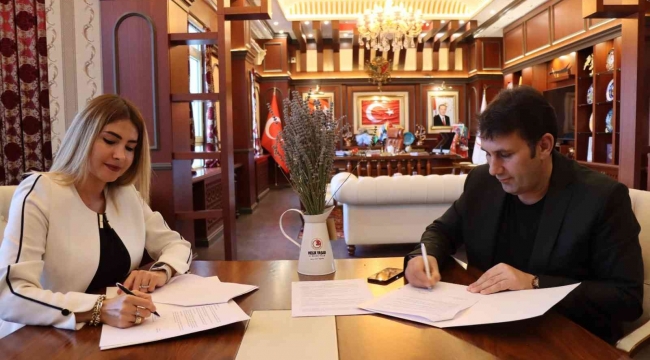 Çat Belediyesi ve Erzurum Kadın Kooperatifi işbirliğinde lavanta üretimi protokolü