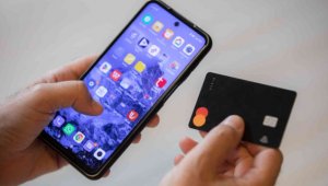 E-kredi kartı güvenlik açığı doğurabilir