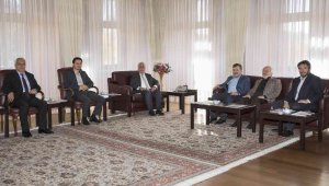 Erzurum Sivil Toplum Platformundan Rektör Çomaklı'ya ziyaret