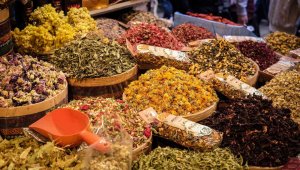 Kış çayına talep arttı, kilosu 300 lira