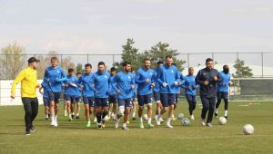 Muzaffer Bilazer: "Taraftarlarımızı tribünde görmek istiyoruz"