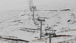 Palandöken gelinliğini giydi