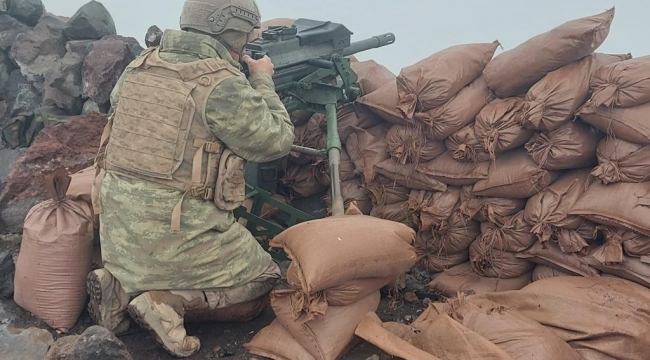 Ağrı ve Iğdır'da "Eren Abluka Sonbahar-Kış-12 Şehit Jandarma Uzman Çavuş Dursun Pampal Operasyonu" başlatıldı