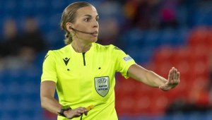 Dünya Kupası'nda ilk kadın hakem, Frappart