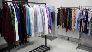 İhtiyacı olan öğrencilere, bu mağazadaki bütün ürünler ücretsiz