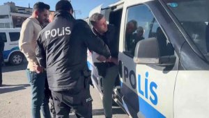 İşten ayrıldığı firmaya alacağı para için gitti çalışanlara bıçakla saldırdı