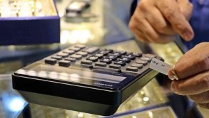 "Yıl sonuna kadar altınlarınızı bozdurmayın"