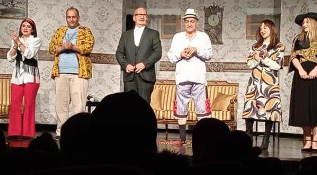Erzurum şehir tiyatrosu "edep yahu" adlı oyunla Türkiye turnesinde