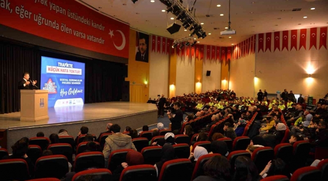 Erzurum'da 'Trafikte küçük hata yoktur' projesinin toplantısı yapıldı