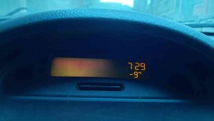 Kars eksi 9'u gördü, Kars Çayı kısmen dondu