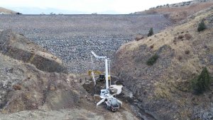 Şenkaya Sarıyar ve Oltu Şendurak Barajlarında su tutma işlemi gerçekleştirildi