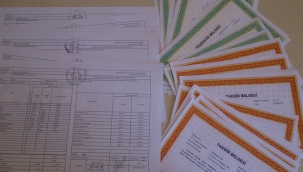 Yarıyıl karne sevinci