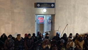 41 düzensiz göçmen geri gönderme merkezine, sürücü cezaevine...