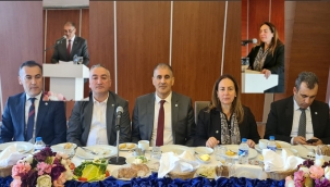 İYİ Parti'nin adayları basınla buluştu