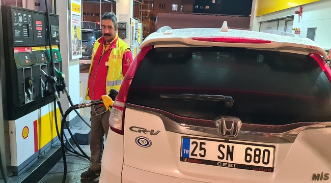 İndirim var ama benzin ile motorin arasındaki fark açılıyor