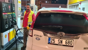 İndirim var ama benzin ile motorin arasındaki fark açılıyor