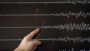 Küçük sallantılar devam