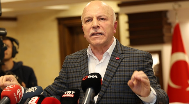 Sekmen: "Hitap ettiği alan miting alanı değil"
