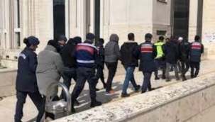 Erzurum'da kaçakçı operasyonu