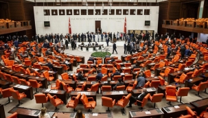 Gözler Resmi Gazete'ye çevrildi