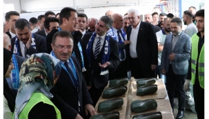 Acun, memleketi Erzurum'da terlik fabrikası kurdu