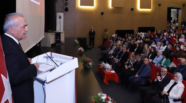 Atatürk Üniversitesi VII. Ulusal Eczacılık Öğrenci Kongresi 