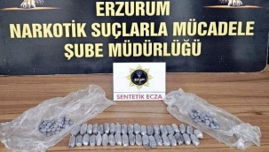 İranlı uyuşturucu tacirinin donundan çıktı