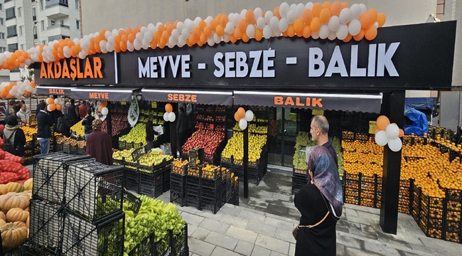 Yıldızkent'teki Akdaşlar Manav ilgi gördü