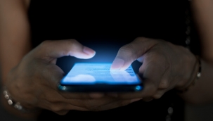 Öğrencilere vergisiz telefon, bilgisayar ve tablet