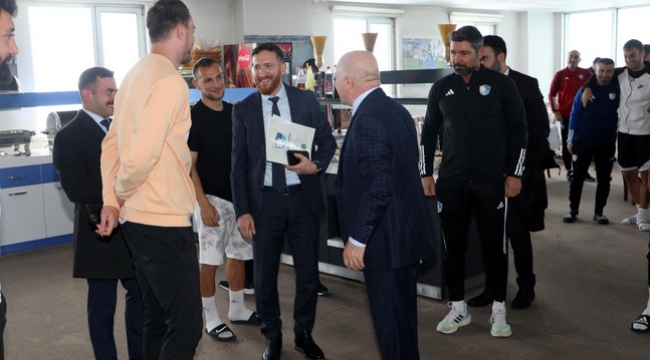 Sekmen; "Dün olduğu gibi bugün de Erzurumspor'un destekçisiyiz"