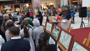 Erzurum MNG AVM'de "Gazze'ye Yardım"