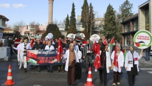 Sağlık çalışanları, Filistin için sessiz yürüdü