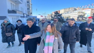 Büyükşehir adayı Canan Uçar sahaya indi