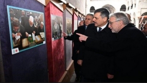 Tarihi medresede 1001 Hatim Fotoğraf Sergisi