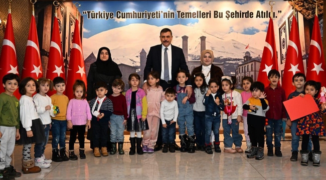 Vali Çiftçi'den 23 Nisan Kutlama Mesajı