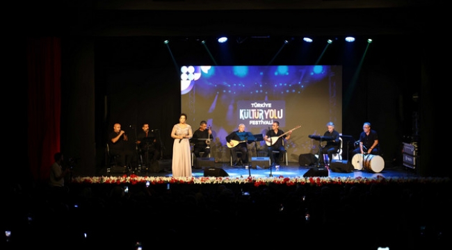 Aysun Gültekin hasret giderdi