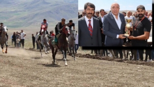 Çat'ta at yarışı