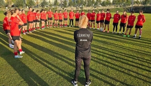 U19 Kadın Milli Takımı Erzurum'da kampa girdi