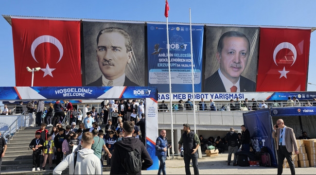 Erzurum'da Uluslararası Robot Yarışması