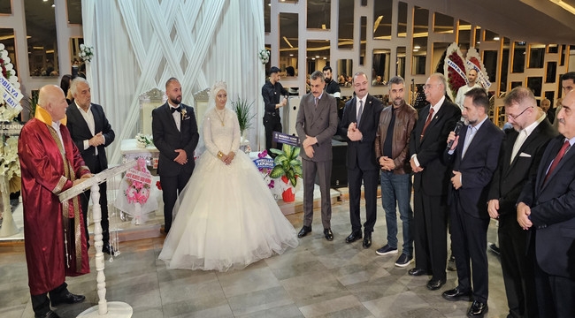 Hacıoğlu çiftine Devlet Nikahı...
