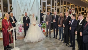 Hacıoğlu çiftine Devlet Nikahı...