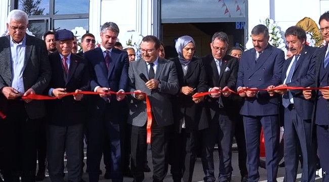 Bölgenin en büyük gazetesi PUSULA yeni hizmet binasında