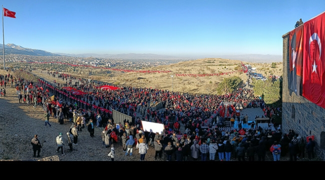 Erzurum'da "Ecdada Saygı Yürüyüşü"