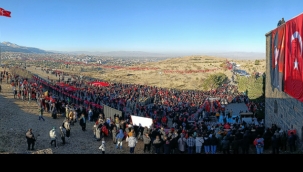 Erzurum'da "Ecdada Saygı Yürüyüşü"