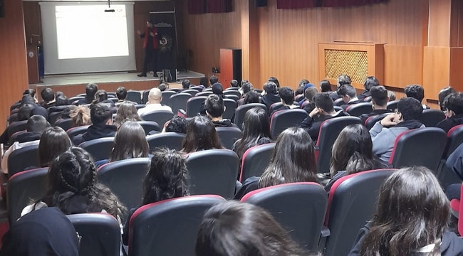 Öğrencilere güvenli gelecek bilgilendirmesi