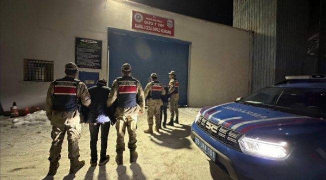 Elektrik malzemesi hırsızları yakalandı